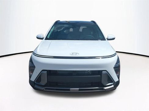 New 2026 Hyundai Kona Limited FWD image 3