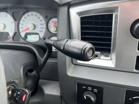 Used 2009 Dodge Ram 3500 Truck SLT w/ Popular Equipment Group image 29