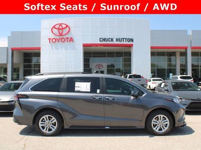 Used 2025 Toyota Sienna XLE