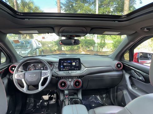 Used 2023 Chevrolet Blazer RS w/ Enhanced Convenience Package image 15