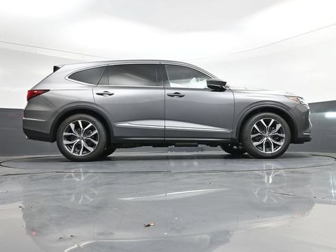 Used 2023 Acura MDX SH-AWD w/ Technology Package image 31