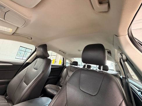 Used 2015 Ford Fusion Titanium image 21