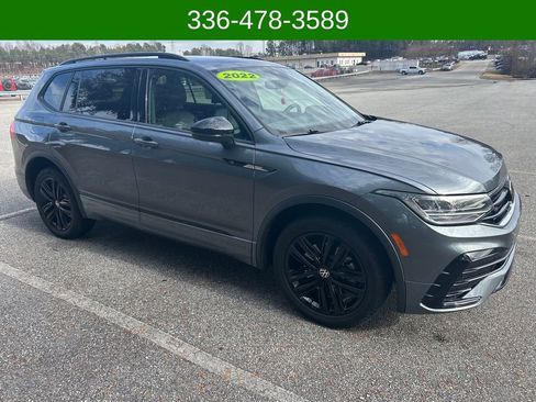 Used 2022 Volkswagen Tiguan SE R-Line image 7