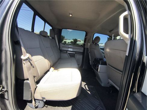 Used 2019 Ford F250 XLT w/ XLT Premium Package AWD/4WD image 15