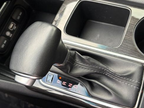 Used 2019 Kia Optima EX FWD image 32