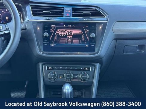 Used 2021 Volkswagen Tiguan SEL image 15