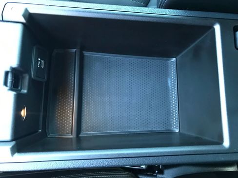 Used 2022 BMW 430i Convertible w/ Convenience Package image 36