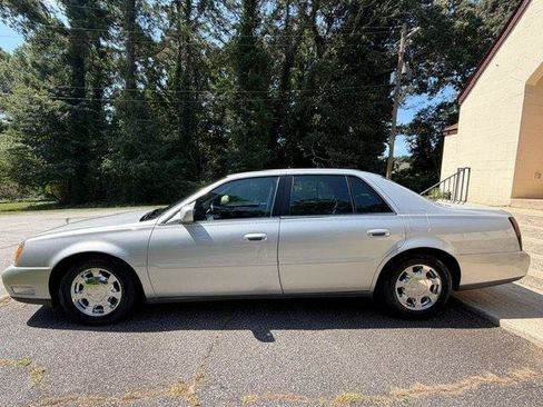 Used 2000 Cadillac De Ville w/ Comfort/Convenience Pkg FWD image 33