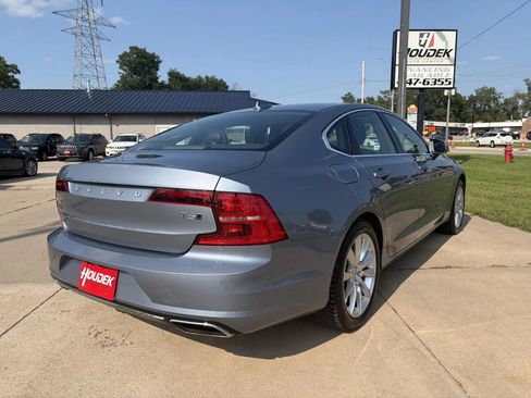 Used 2017 Volvo S90 T6 Momentum w/ Climate Package AWD/4WD image 8