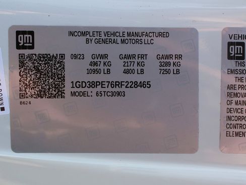 Used 2024 GMC Sierra 3500 Pro w/ Convenience Package image 39