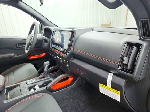 New 2026 Nissan Frontier PRO-4X w/ Pro-4x Convenience Package AWD/4WD image 34