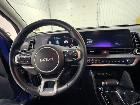 Used 2023 Kia Sportage EX FWD image 32