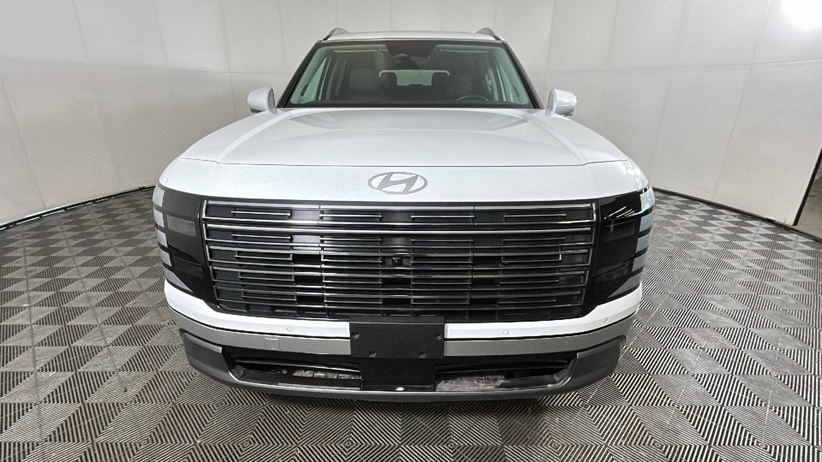 Used 2026 Hyundai Palisade Limited FWD image 9