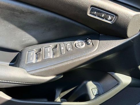 Used 2021 Honda Accord Touring image 18
