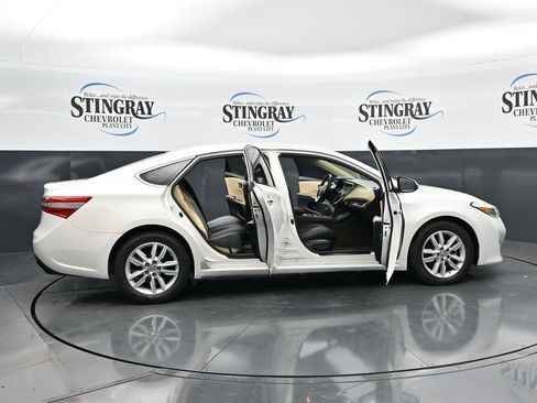 Used 2014 Toyota Avalon XLE FWD image 36