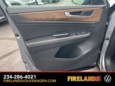 New 2026 Volkswagen Atlas SE image 22