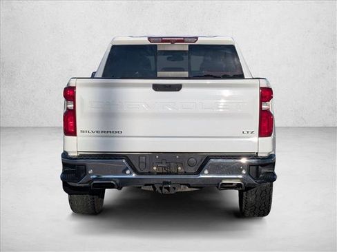 Used 2022 Chevrolet Silverado 1500 LTZ w/ LTZ Premium Package image 7