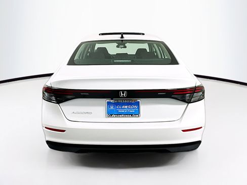 Used 2025 Honda Accord SE image 5