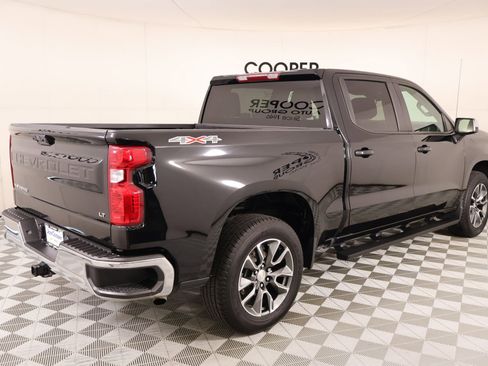 Used 2024 Chevrolet Silverado 1500 LT AWD/4WD image 20