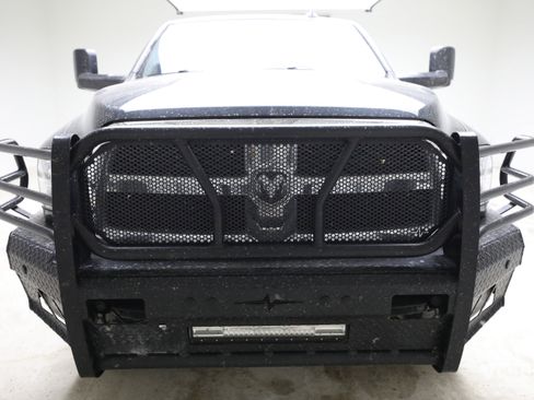Used 2018 RAM 2500 SLT w/ Luxury Group AWD/4WD image 7