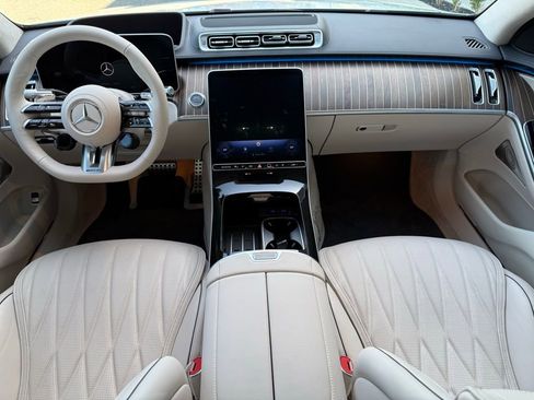 Used 2025 Mercedes-Benz S 63 AMG S image 6