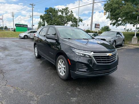 Used 2024 Chevrolet Equinox LS FWD image 24