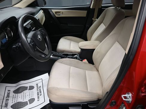 Used 2015 Toyota Corolla LE FWD image 14