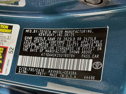 Used 2025 Toyota Camry SE w/ Convenience Package FWD image 31