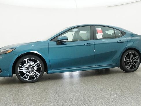 New 2026 Toyota Camry XSE FWD image 18