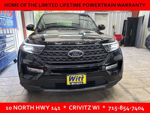 Used 2024 Ford Explorer XLT w/ Equipment Group 202A AWD/4WD image 2