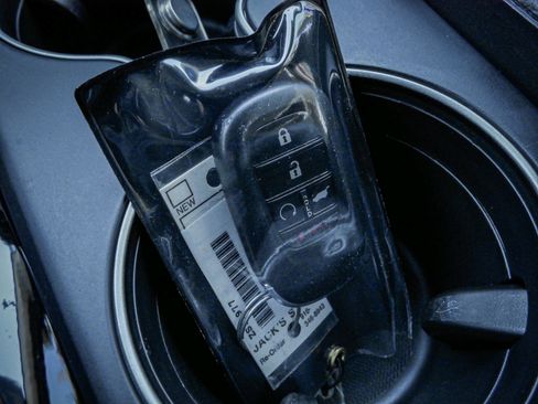 Certified 2025 Honda Pilot EX-L image 35