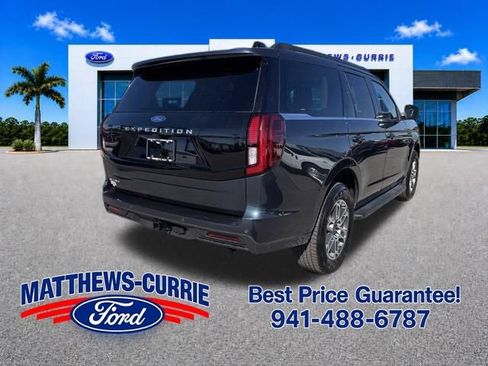 New 2026 Ford Expedition Active RWD image 4