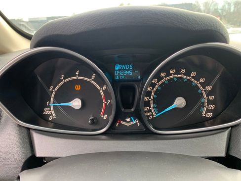 Used 2019 Ford Fiesta SE image 11