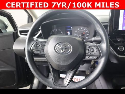 Used 2025 Toyota Corolla LE FWD image 20