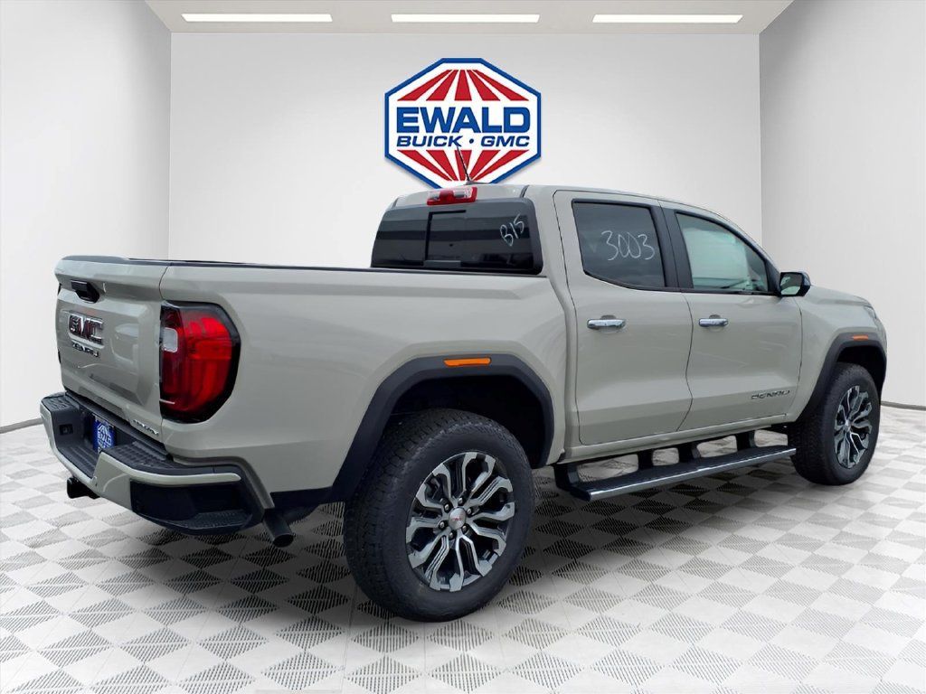 New 2026 GMC Canyon Denali AWD/4WD image 4