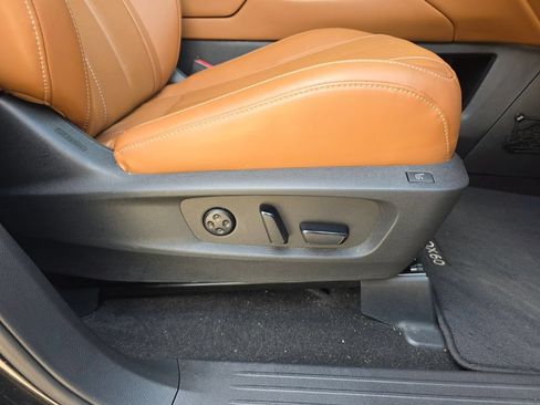 Used 2023 INFINITI QX60 Sensory w/ Vision Package AWD/4WD image 13