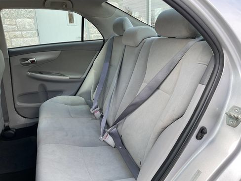 Used 2010 Toyota Corolla LE image 26