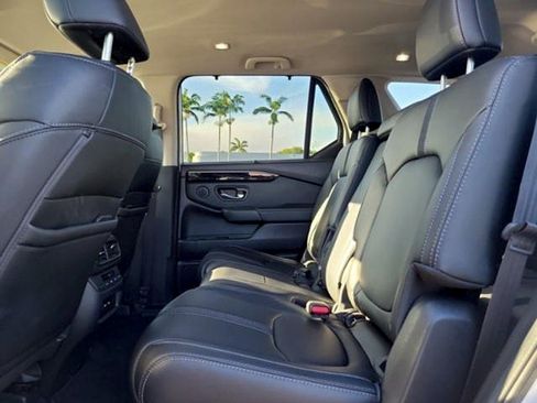 Used 2024 Honda Pilot EX-L image 15