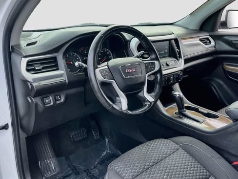 Used 2019 GMC Acadia SLE FWD image 9