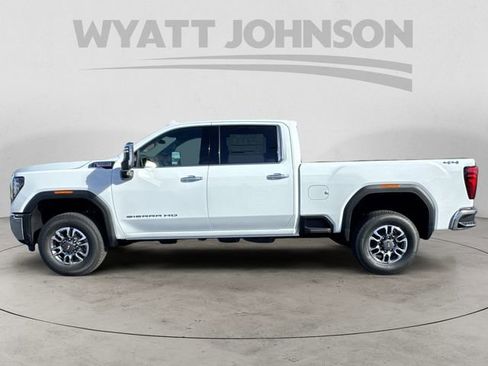 New 2026 GMC Sierra 2500 SLT AWD/4WD image 2