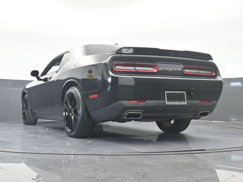 Used 2019 Dodge Challenger SXT image 56