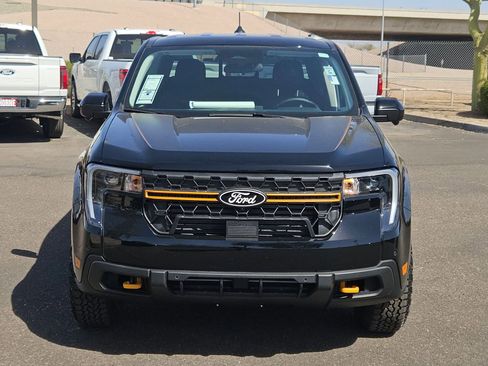 New 2025 Ford Maverick Tremor image 2