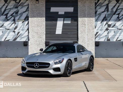 Used 2016 Mercedes-Benz AMG GT S image 5