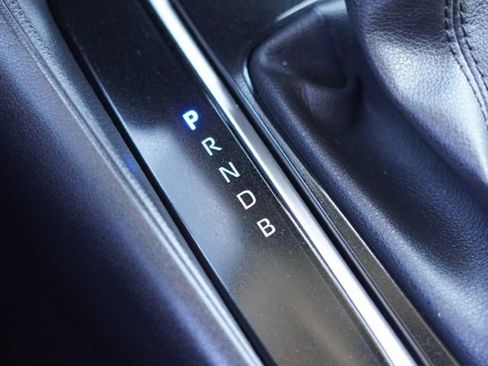 Certified 2025 Toyota Corolla LE FWD image 29