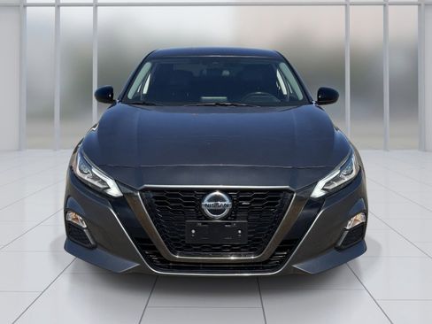 Certified 2022 Nissan Altima 2.5 SR AWD/4WD image 9