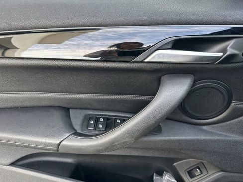 Used 2018 BMW X1 sDrive28i image 10