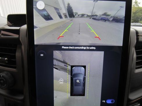 Used 2023 Ford Expedition Max Platinum image 32