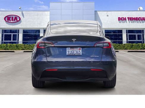 Used 2021 Tesla Model Y Long Range image 5