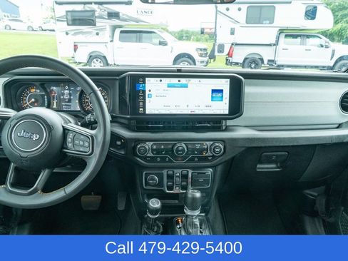 Used 2024 Jeep Wrangler Unlimited Sport AWD/4WD image 33