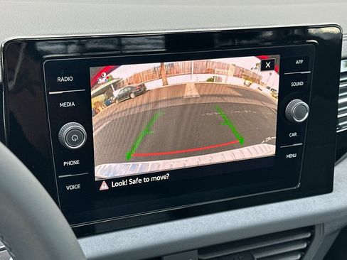 New 2026 Volkswagen Jetta SE image 16